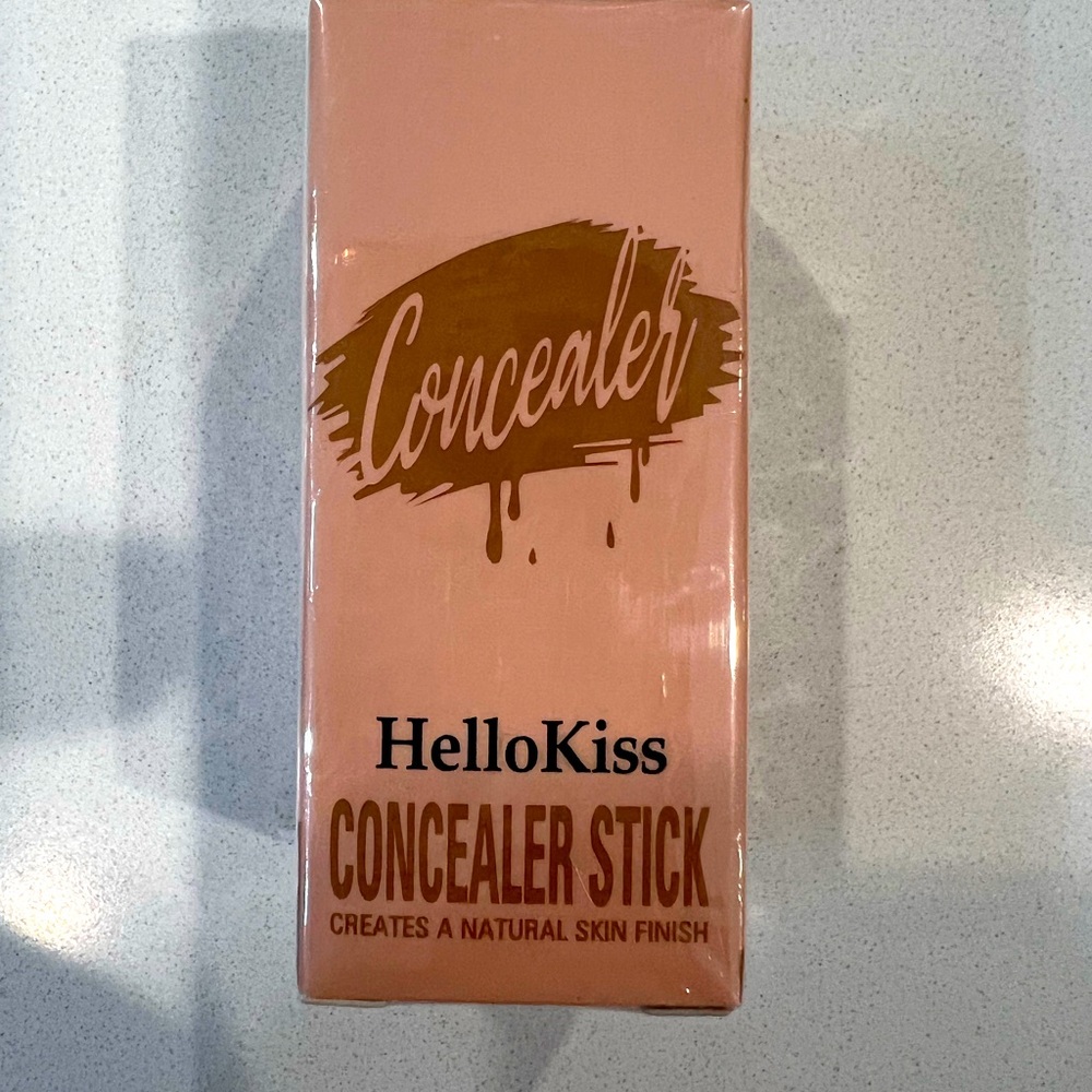 Hello kiss concealer stick